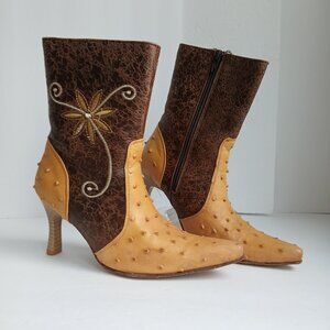 Vintage 90's Ostrich &  Pebbled  Leather Floral  Snip Toe Short Boots Sz 5